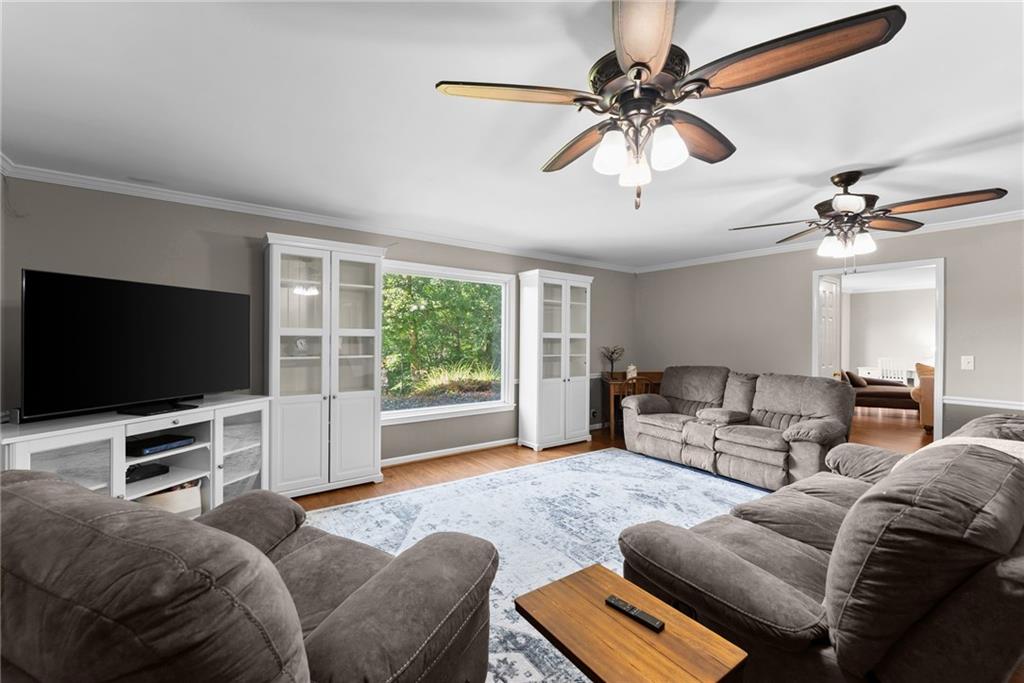 9724 Elliott Family Parkway Dawsonville GA 30536