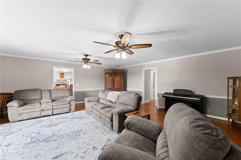 9724 Elliott Family Parkway Dawsonville GA 30536