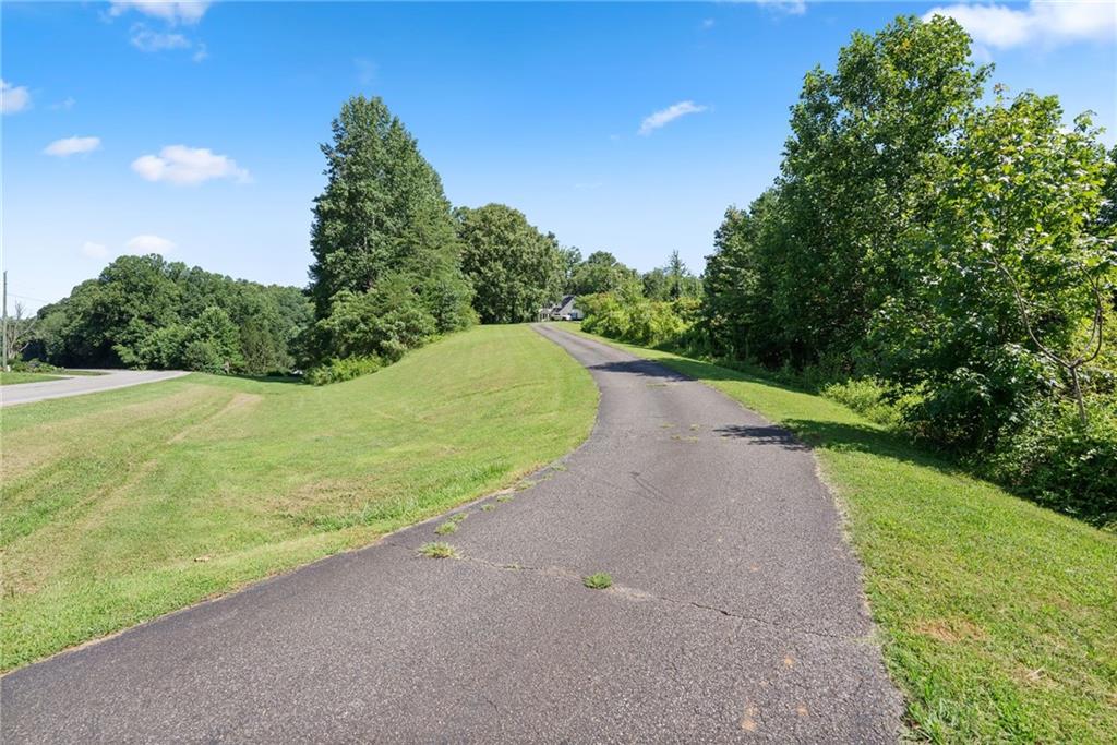9724 Elliott Family Parkway Dawsonville GA 30536