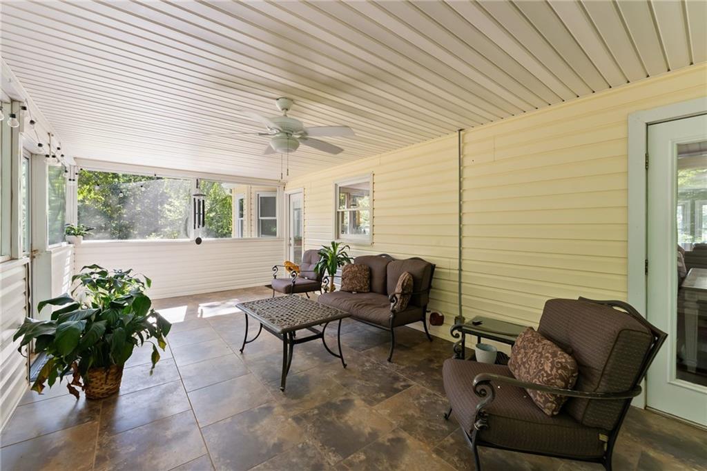 9724 Elliott Family Parkway Dawsonville GA 30536
