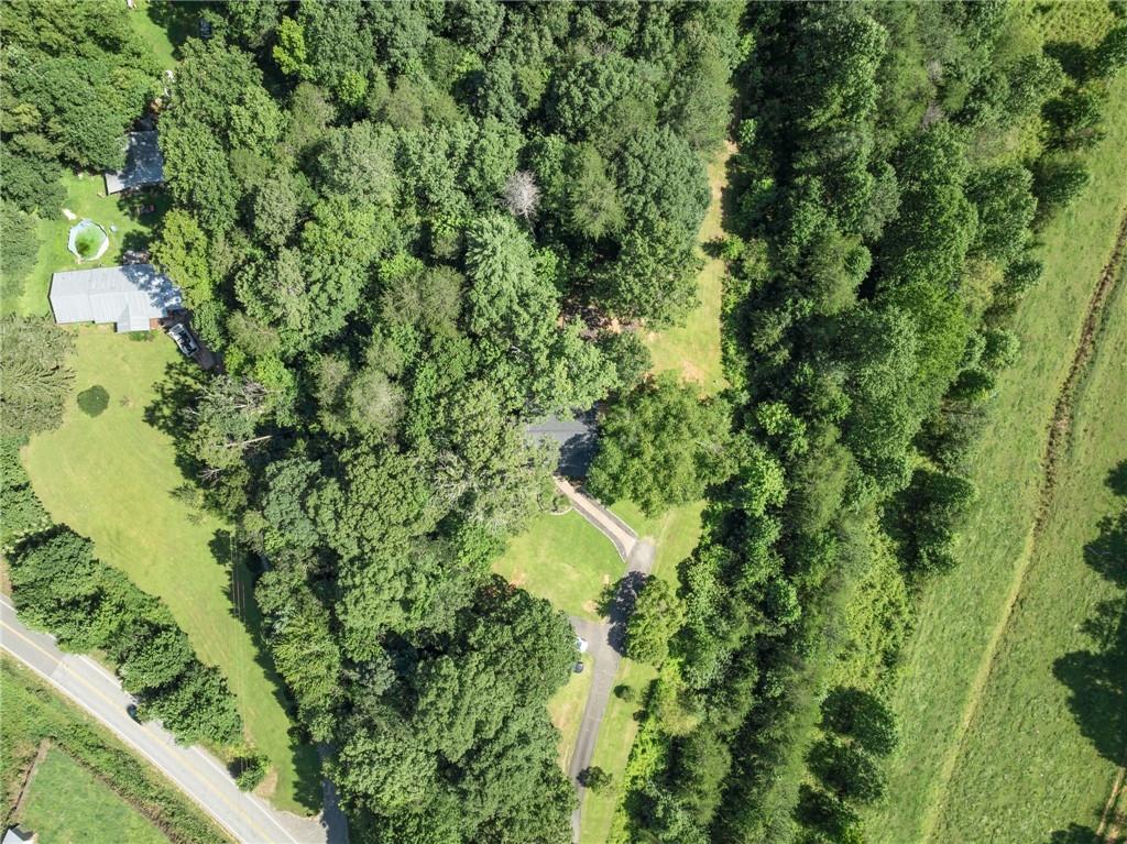 9724 Elliott Family Parkway Dawsonville GA 30536