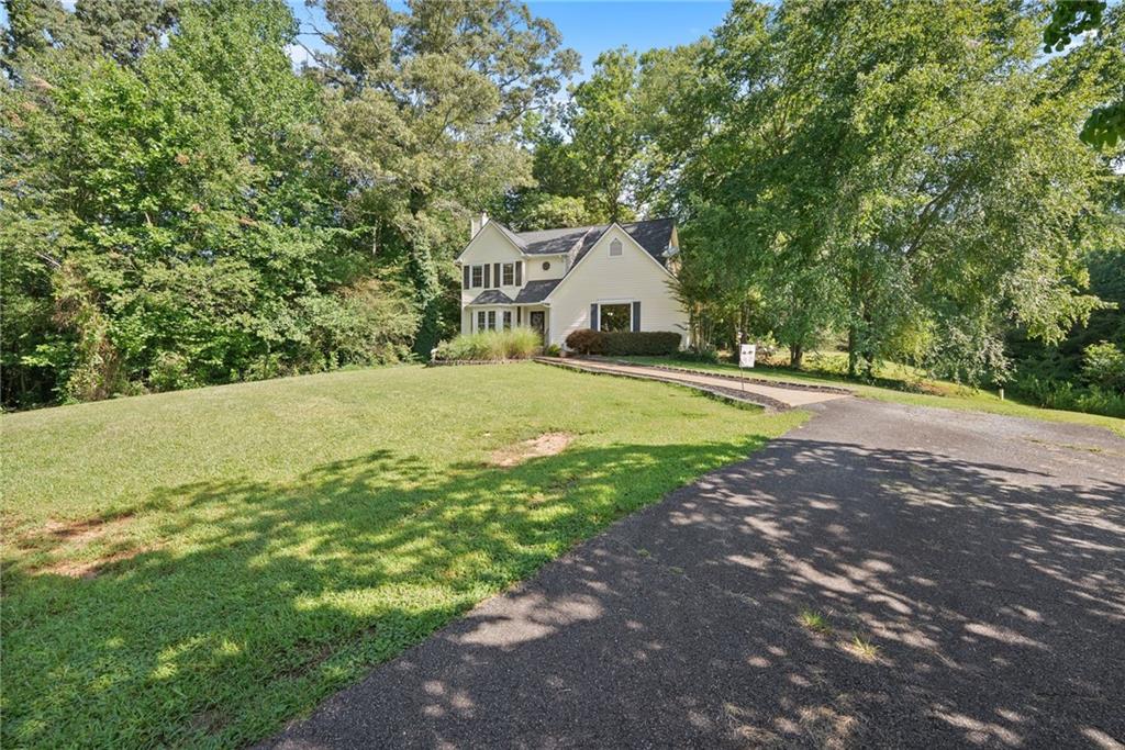 9724 Elliott Family Parkway Dawsonville GA 30536