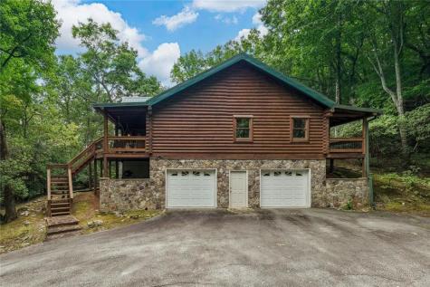 154 Summer Lane Clayton GA 30525