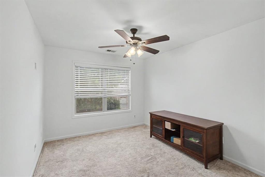 17 Redwood Drive Adairsville GA 30103