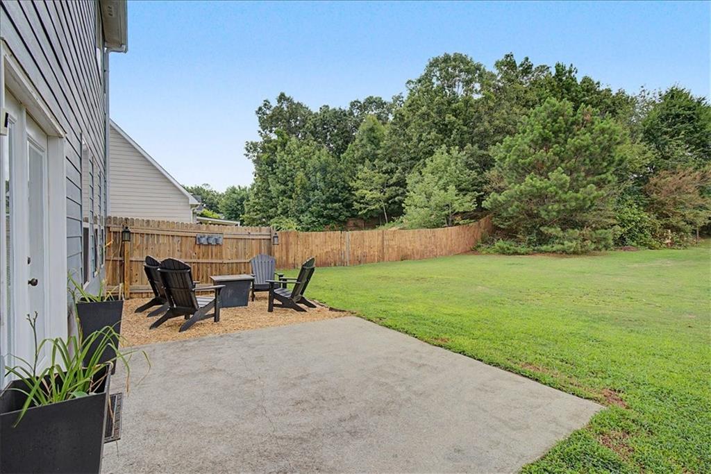 17 Redwood Drive Adairsville GA 30103