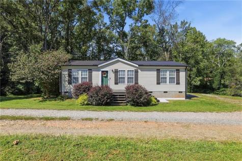 113 Lonesome Pond Road Cleveland GA 30528