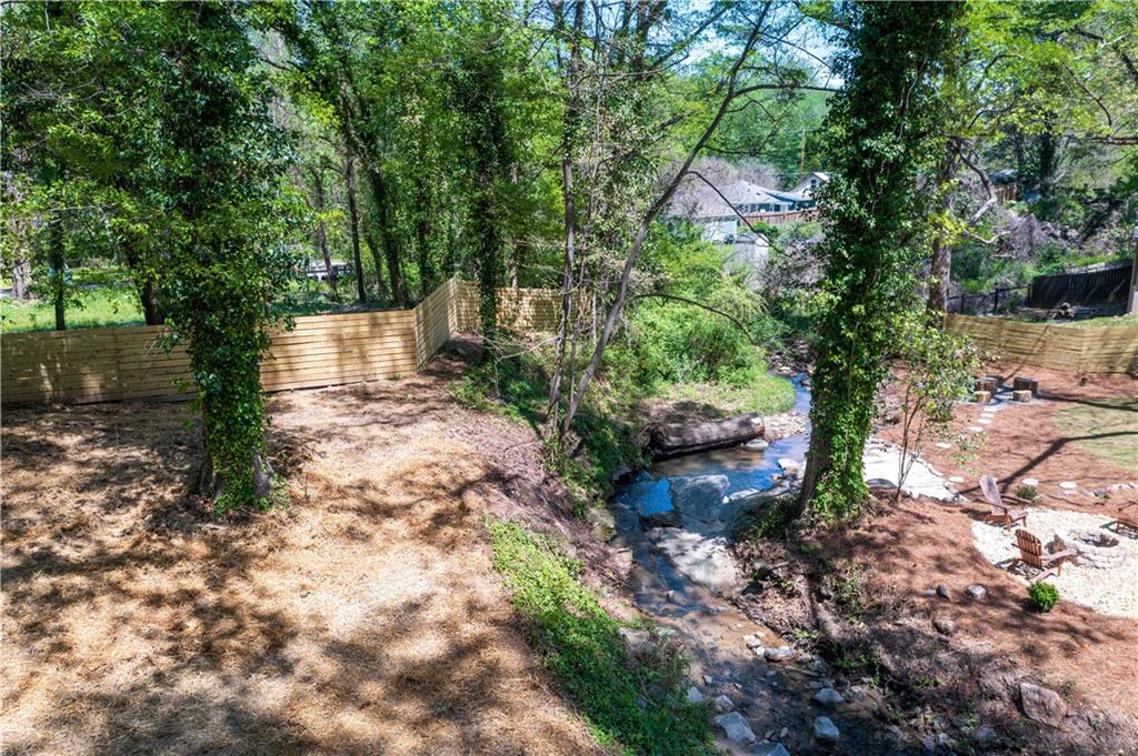 1677 North Avenue NW Atlanta GA 30318