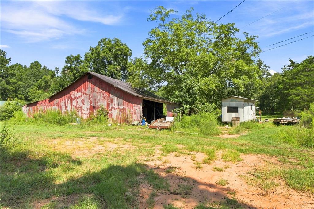 169 Silver Dollar Road Barnesville GA 30204
