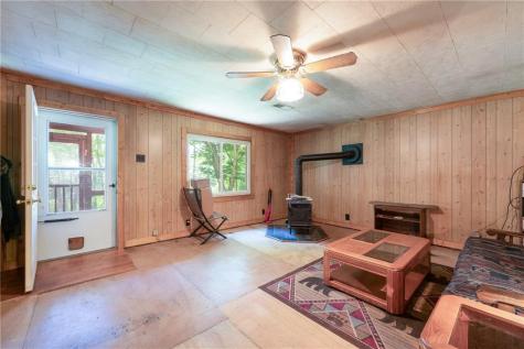 132 Mockingbird Lane Mccaysville GA 30555