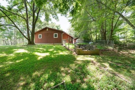 132 Mockingbird Lane Mccaysville GA 30555