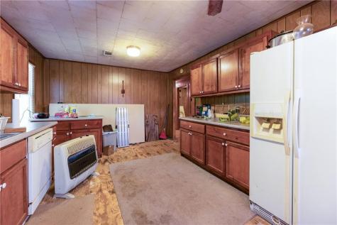 132 Mockingbird Lane Mccaysville GA 30555