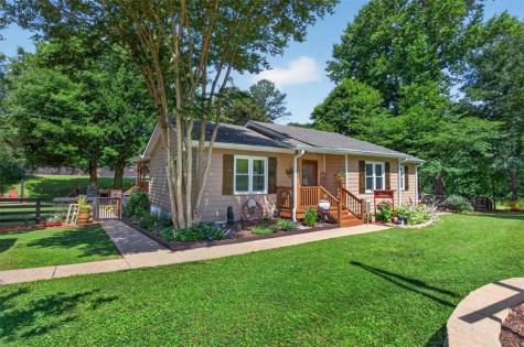 40 Cricket Walk Drive Talking Rock GA 30175