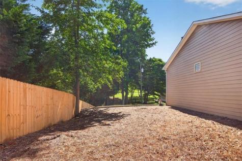40 Cricket Walk Drive Talking Rock GA 30175