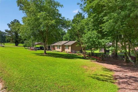 40 Cricket Walk Drive Talking Rock GA 30175