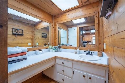 465 Waters Edge Drive Clarkesville GA 30523