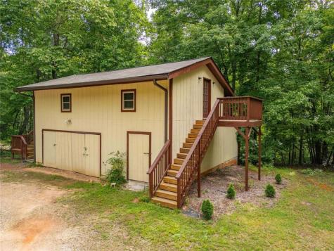 465 Waters Edge Drive Clarkesville GA 30523