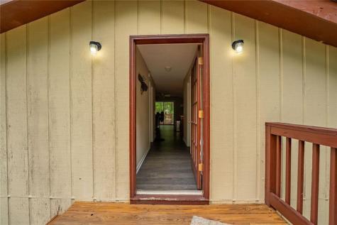 465 Waters Edge Drive Clarkesville GA 30523