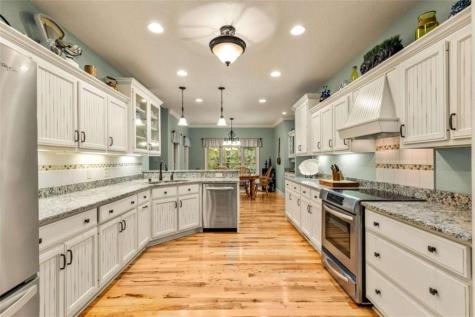 200 Plantation Lane Blue Ridge GA 30513