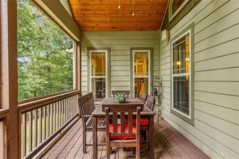 200 Plantation Lane Blue Ridge GA 30513