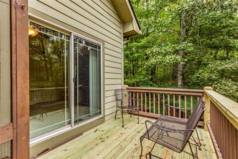 200 Plantation Lane Blue Ridge GA 30513