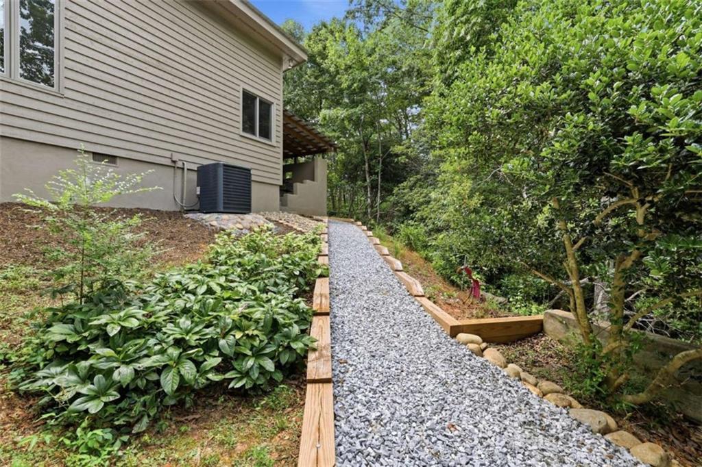629 Monroe Ridge Road Sautee Nacoochee GA 30571
