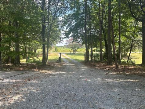 8275 Pea Ridge Road Cornelia GA 30531
