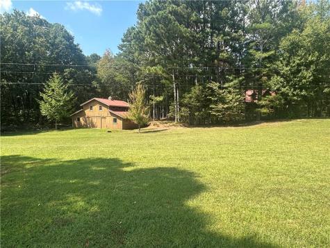8275 Pea Ridge Road Cornelia GA 30531