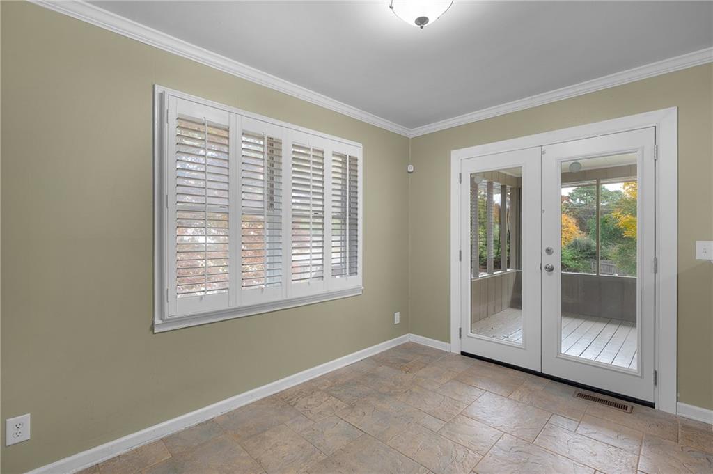 127 Windsor Drive Calhoun GA 30701