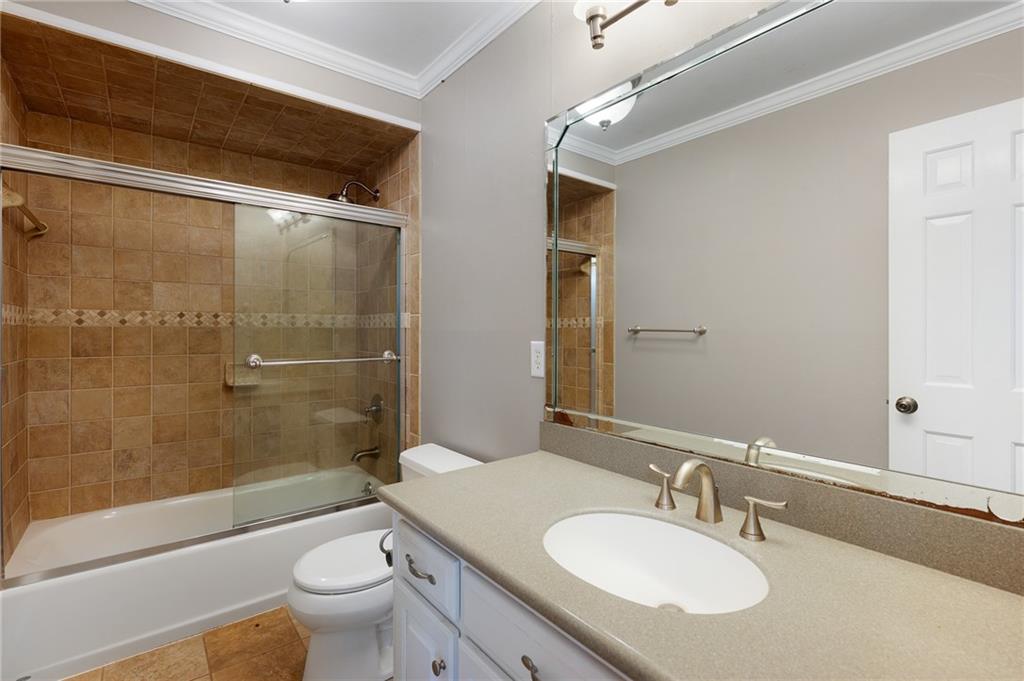 127 Windsor Drive Calhoun GA 30701