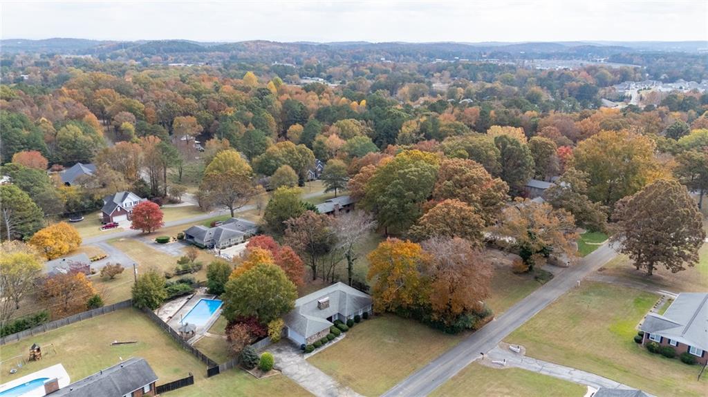 127 Windsor Drive Calhoun GA 30701