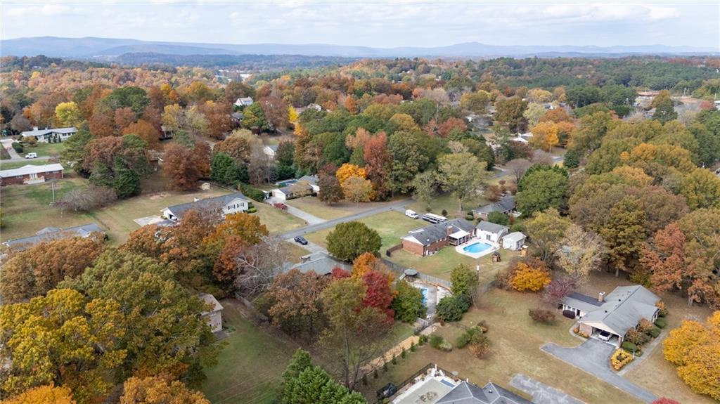127 Windsor Drive Calhoun GA 30701