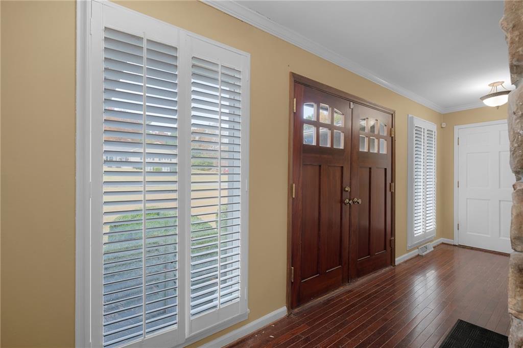 127 Windsor Drive Calhoun GA 30701