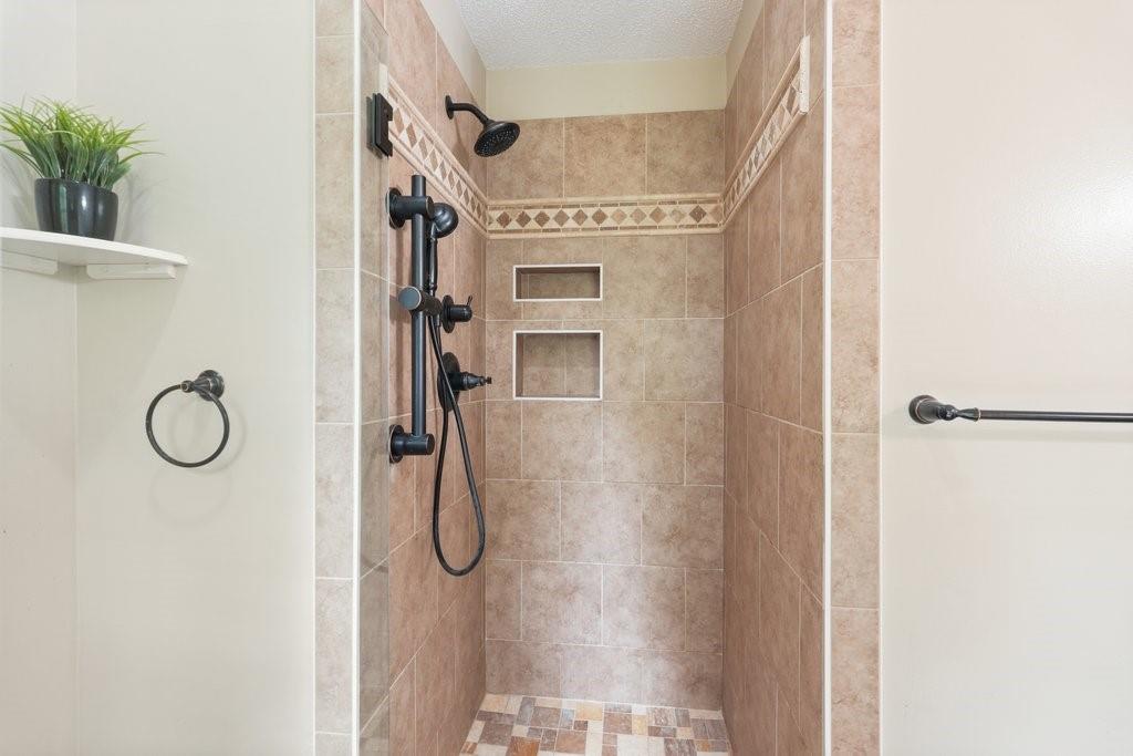 4814 Hillside Court Powder Springs GA 30127