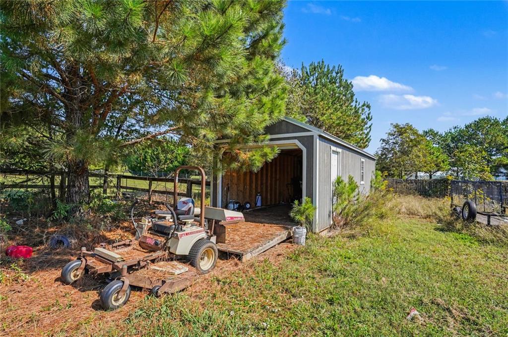 160 Feather Lane Jackson GA 30233