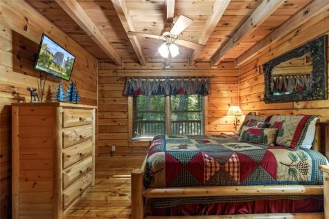 28 Dupont Drive Blue Ridge GA 30513