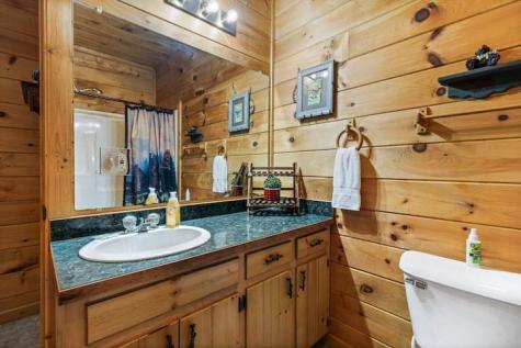 28 Dupont Drive Blue Ridge GA 30513