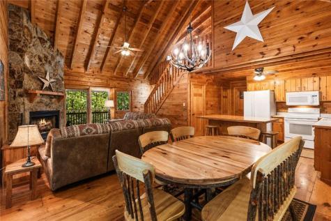 28 Dupont Drive Blue Ridge GA 30513