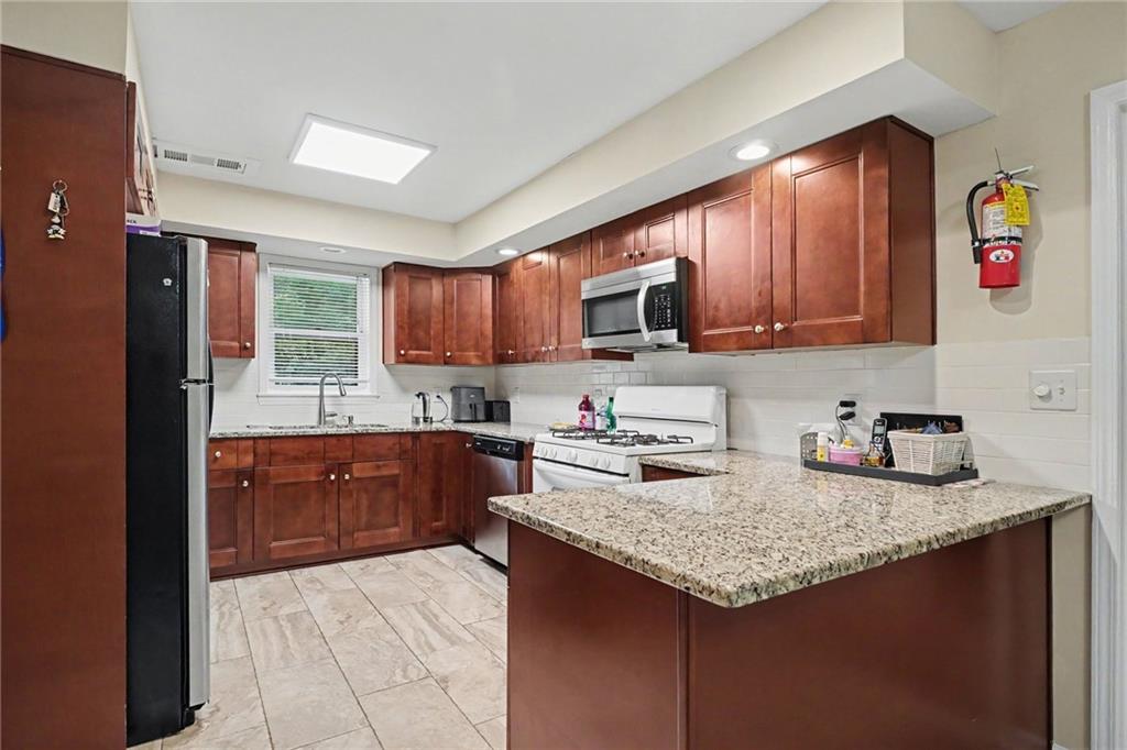 3605 Shallowford Road Marietta GA 30062