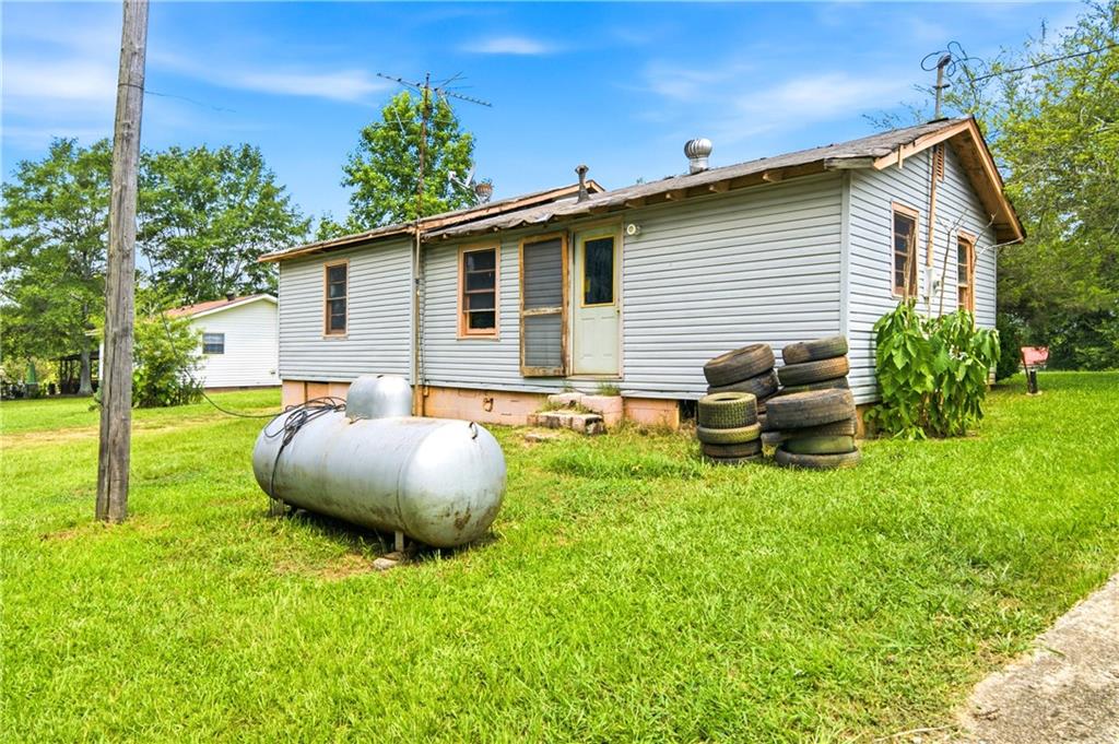 535 Kent Road Bowdon GA 30108