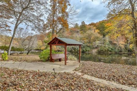 178 Novena Court Ellijay GA 30540