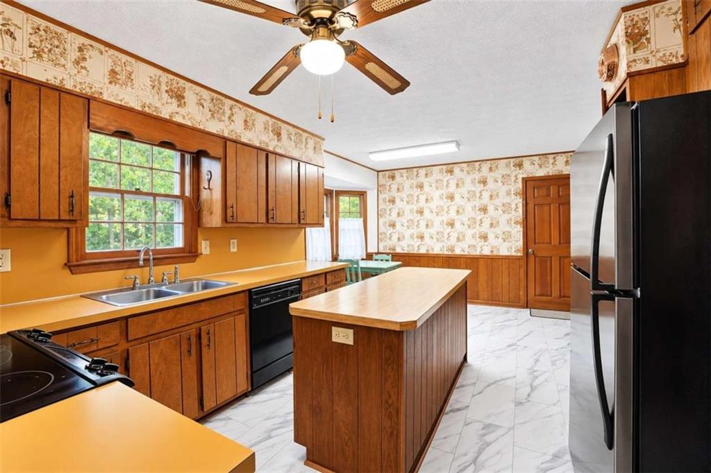 4472 Woodland Forest Drive Stone Mountain GA 30083