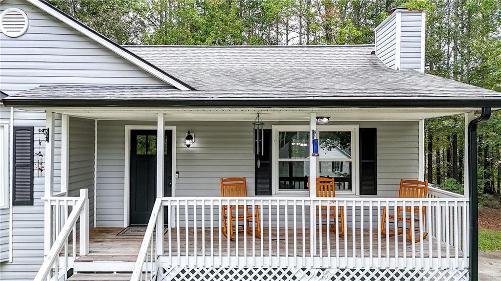 13 Black Water Drive White GA 30184
