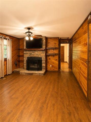 2261 Paradise Valley Road Cleveland GA 30528