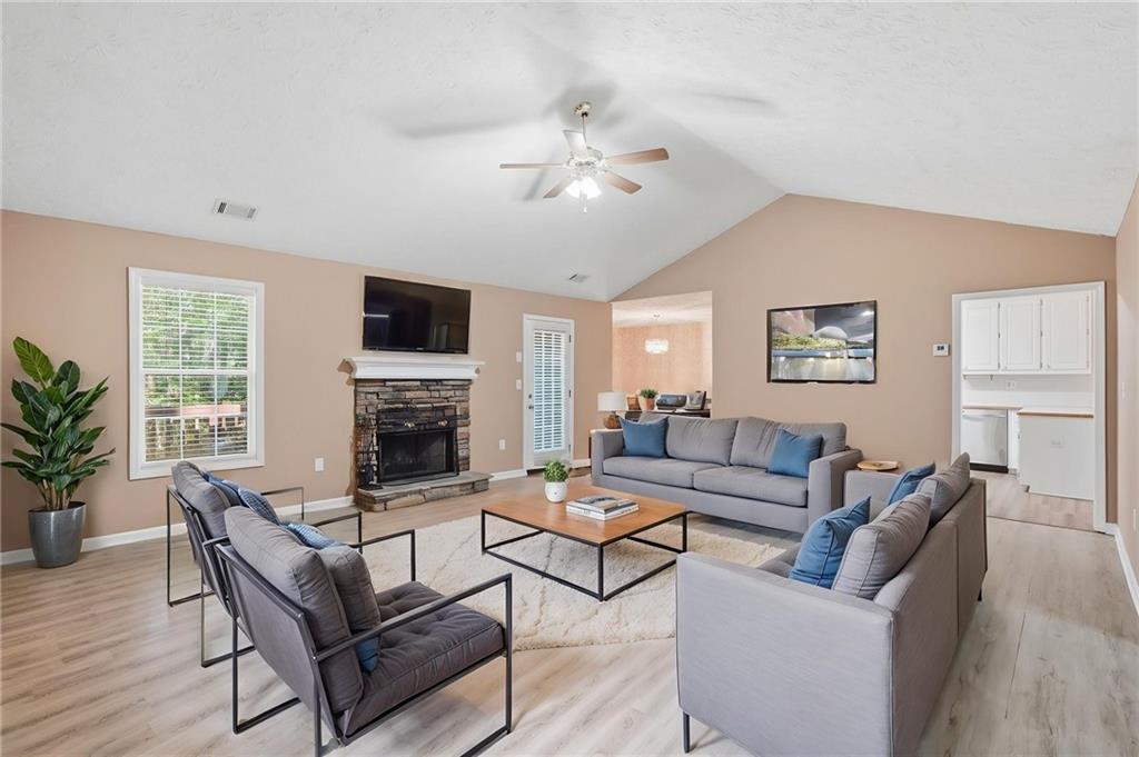 2072 Amberly Crossing Lane Dacula GA 30019