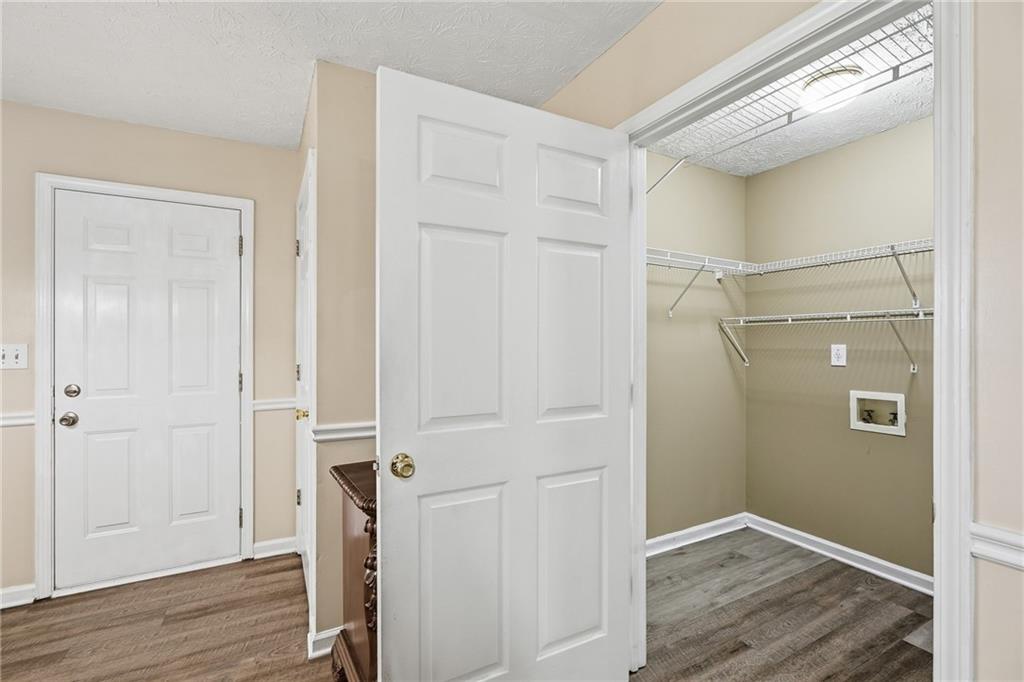2072 Amberly Crossing Lane Dacula GA 30019