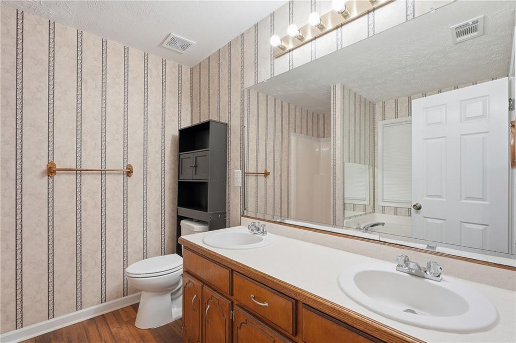2072 Amberly Crossing Lane Dacula GA 30019