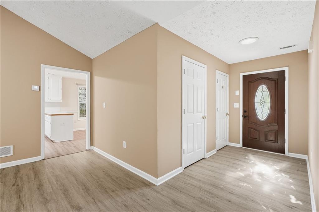 2072 Amberly Crossing Lane Dacula GA 30019