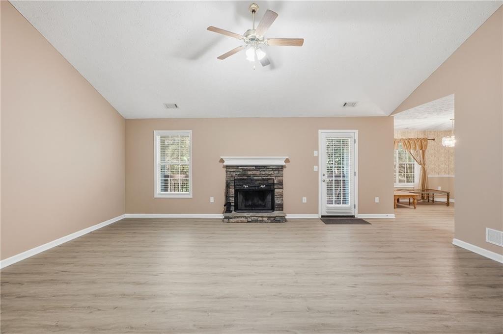 2072 Amberly Crossing Lane Dacula GA 30019