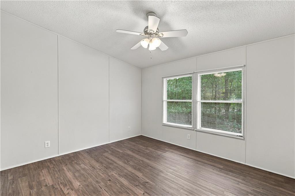 355 Isbell Road SE Silver Creek GA 30173