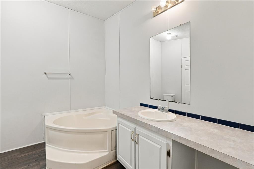 355 Isbell Road SE Silver Creek GA 30173